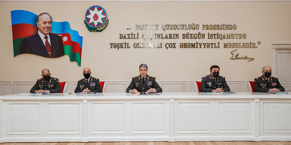 Minister Vilayat Eyvazov held a meeting at Main Department of Internal Troops