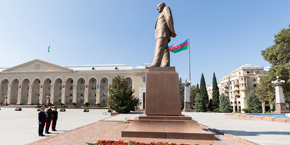 Nazir Vilayət Eyvazov Gəncədə növbəti vətəndaş qəbulu və sıra baxışı keçirib